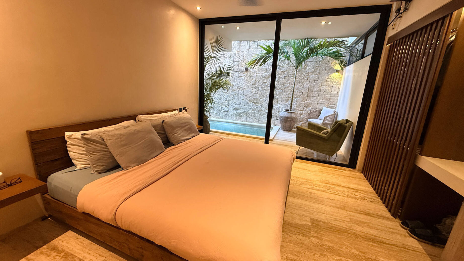 Descanso · Recámaras — Pool Garden III
